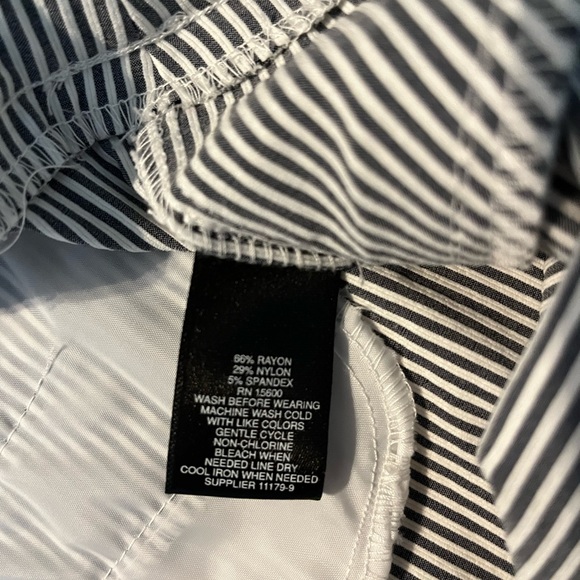 Liz Claiborne ankle pants - Picture 5 of 5